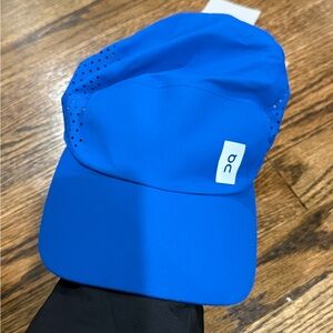 On Running Vibrant Blue Lightweight Cap